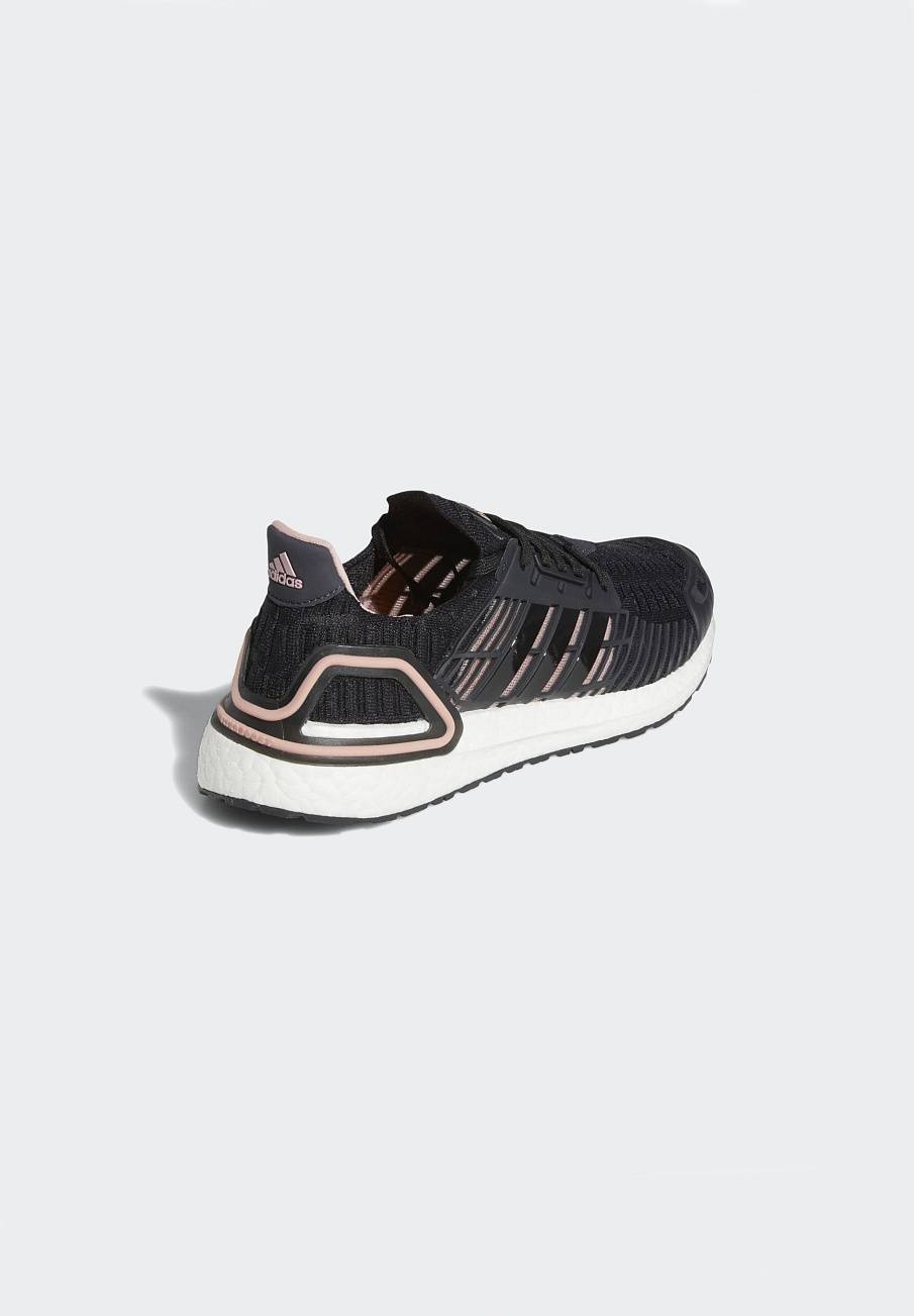 Фото № 5 с приближением к товару «‎Adidas Ultraboost Dna »