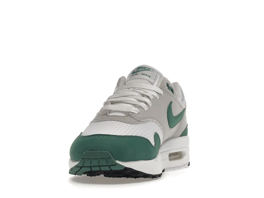 Фото № 2 с приближением к товару «‎Nike Air Max 1 Anniversary Green (2020)»
