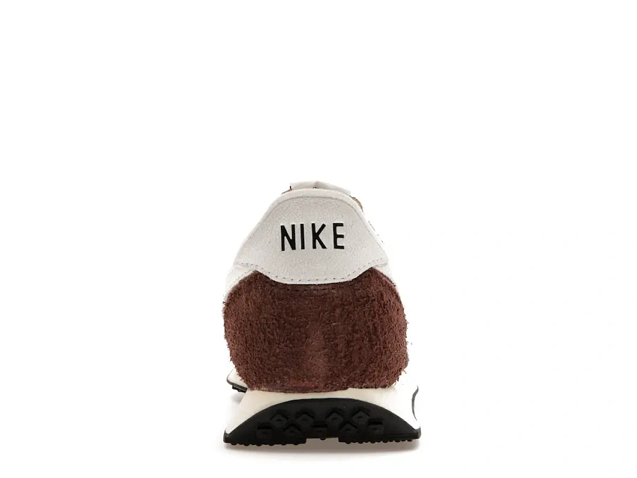 Фото № 4 с приближением к товару «‎Nike Waffle Trainer 2 Burgundy Crush»