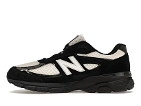 Фото № 3 с приближением к товару «‎New Balance 990v4»