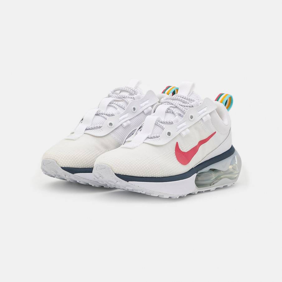Фото № 3 с приближением к товару «‎Nike Air Max 2021 »