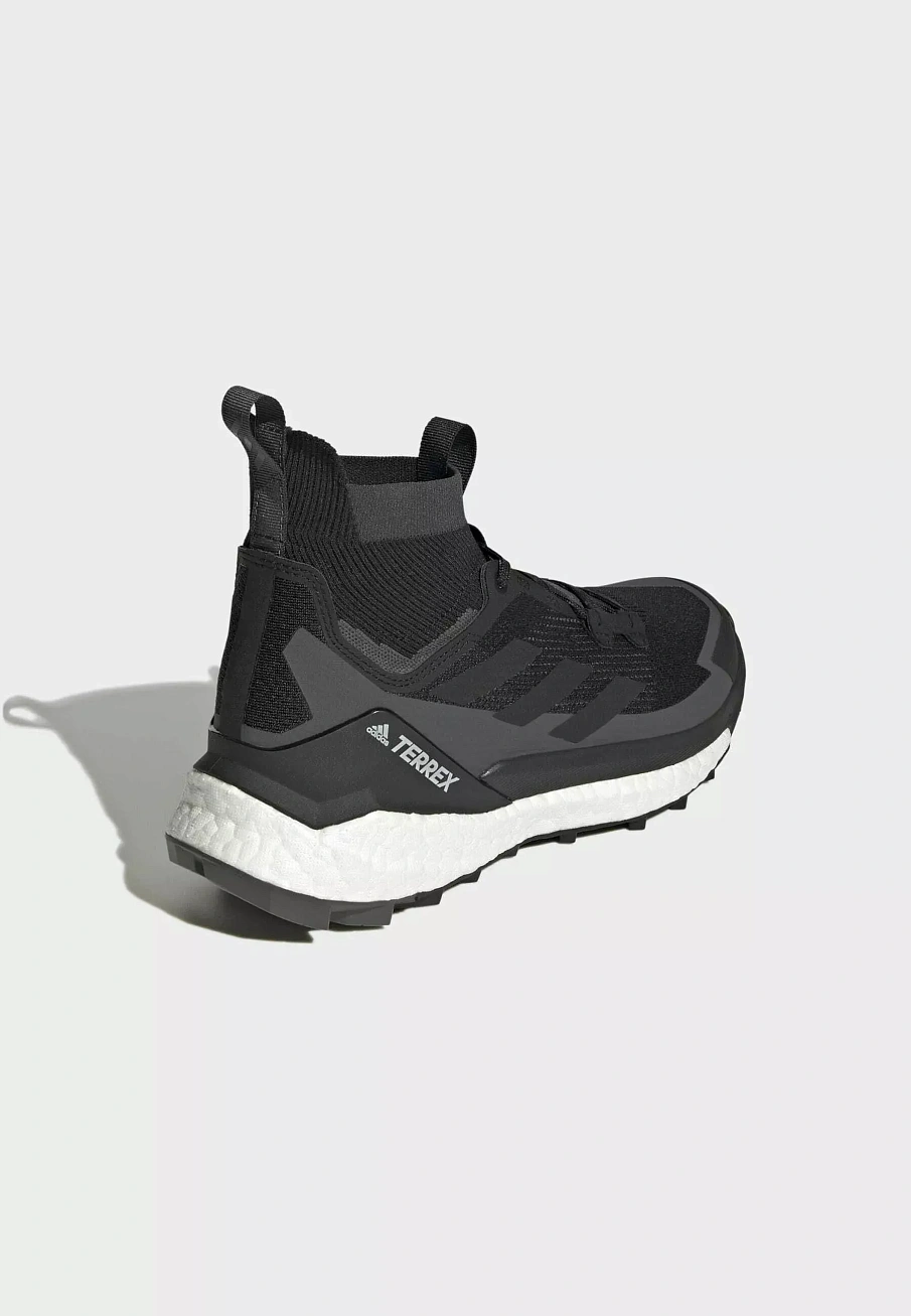 Фото № 3 с приближением к товару «‎TERREX FREE HIKER 2 W»