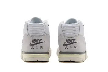 Nike Air Trainer 1 - 4