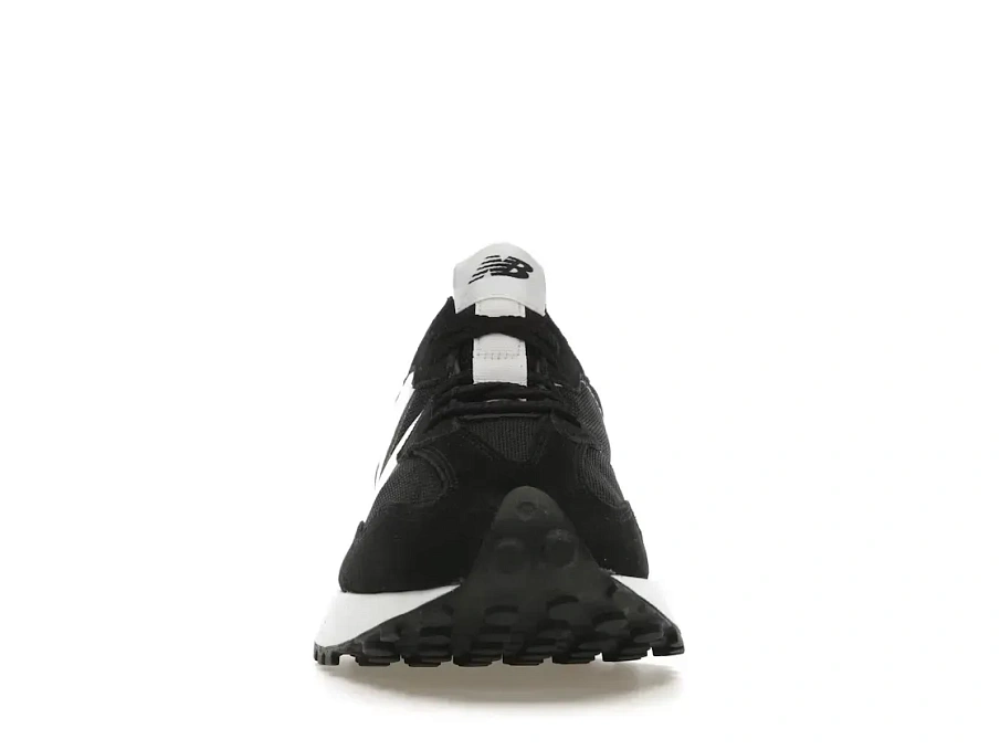 Фото № 2 с приближением к товару «‎New Balance 327»