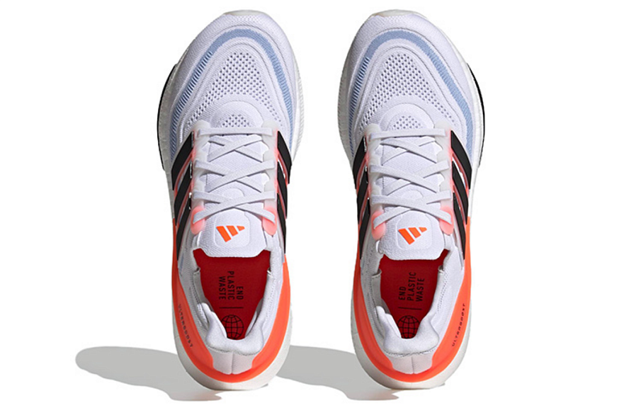 Фото № 4 с приближением к товару «‎ adidas Ultraboost Running shoes»