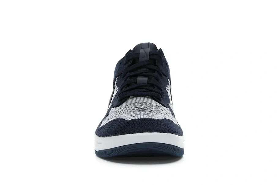 Фото № 2 с приближением к товару «‎Nike Dunk Low Flyknit College Navy Pure Platinum»