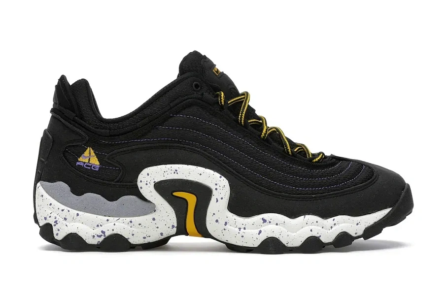 Фото № 1 с приближением к товару «‎Nike Air Skarn Black University Gold»