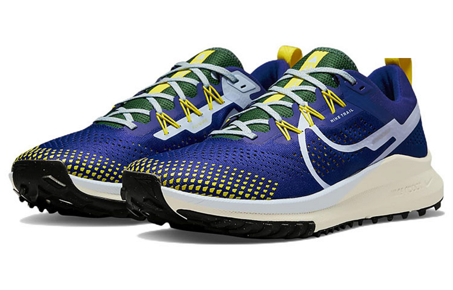 Фото № 3 с приближением к товару «‎ Nike Pegasus Trail 4 Running shoes»