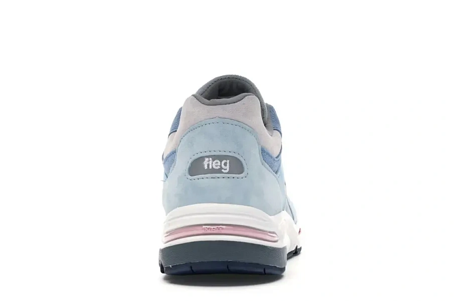 Фото № 4 с приближением к товару «‎New Balance 1700»