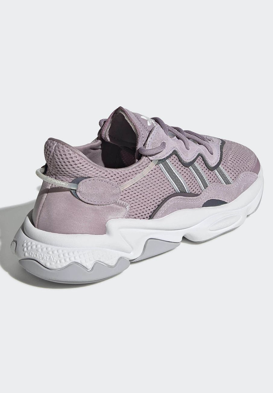 Фото № 5 с приближением к товару «‎Adidas Ozweego Shoes »
