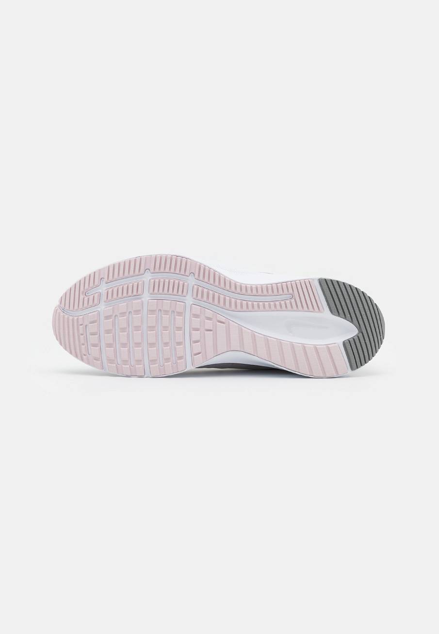 Фото № 5 с приближением к товару «‎Nike Quest 4 Prm»