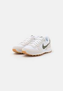 Фото № 3 с приближением к товару «‎Nike Internationalist »