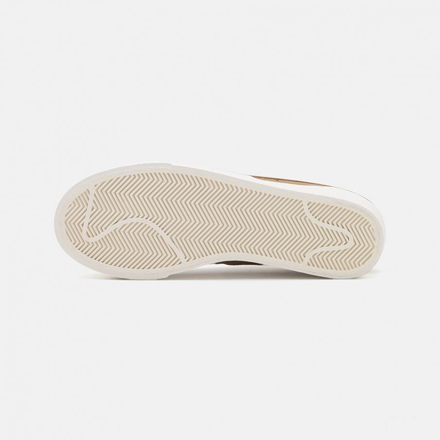 Фото № 4 с приближением к товару «‎Nike W Blazer Platform »
