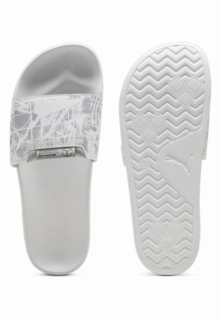 Фото № 3 с приближением к товару «‎MERCEDES-AMG PETRONAS LEADCAT 2 0 »