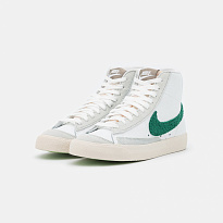 Фото № 3 с приближением к товару «‎Nike W Blazer 77 »