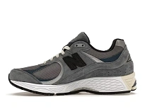 Фото № 3 с приближением к товару «‎New Balance 2002R»