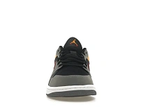 Фото № 2 с приближением к товару «‎Jordan 1 Low SE Light Graphite Vivid Orange»