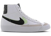 Фото № 1 с приближением к товару «‎Nike Blazer Mid 77»