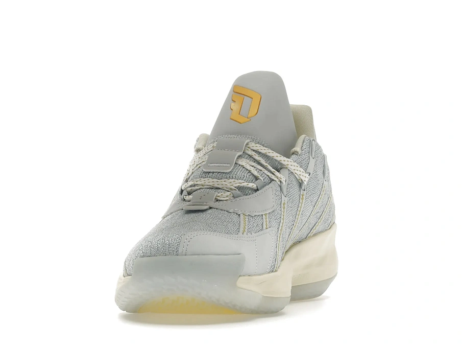 Фото № 3 с приближением к товару «‎adidas Dame 7 Christmas»