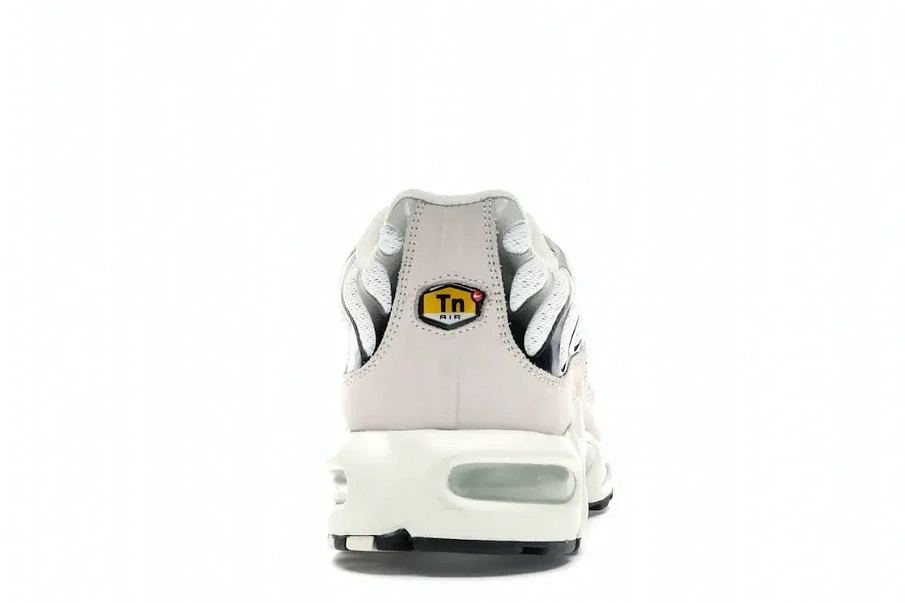 Фото № 4 с приближением к товару «‎Nike Air Max Plus Sail Black»