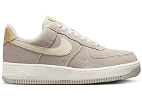 Фото № 1 с приближением к товару «‎Nike Air Force 1 Low '07»