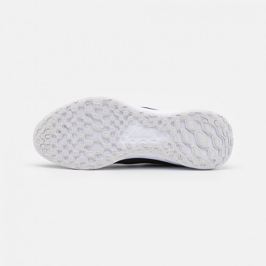 Фото № 5 с приближением к товару «‎Nike Revolution 6 NN»