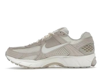Nike Zoom Vomero 5 - 3