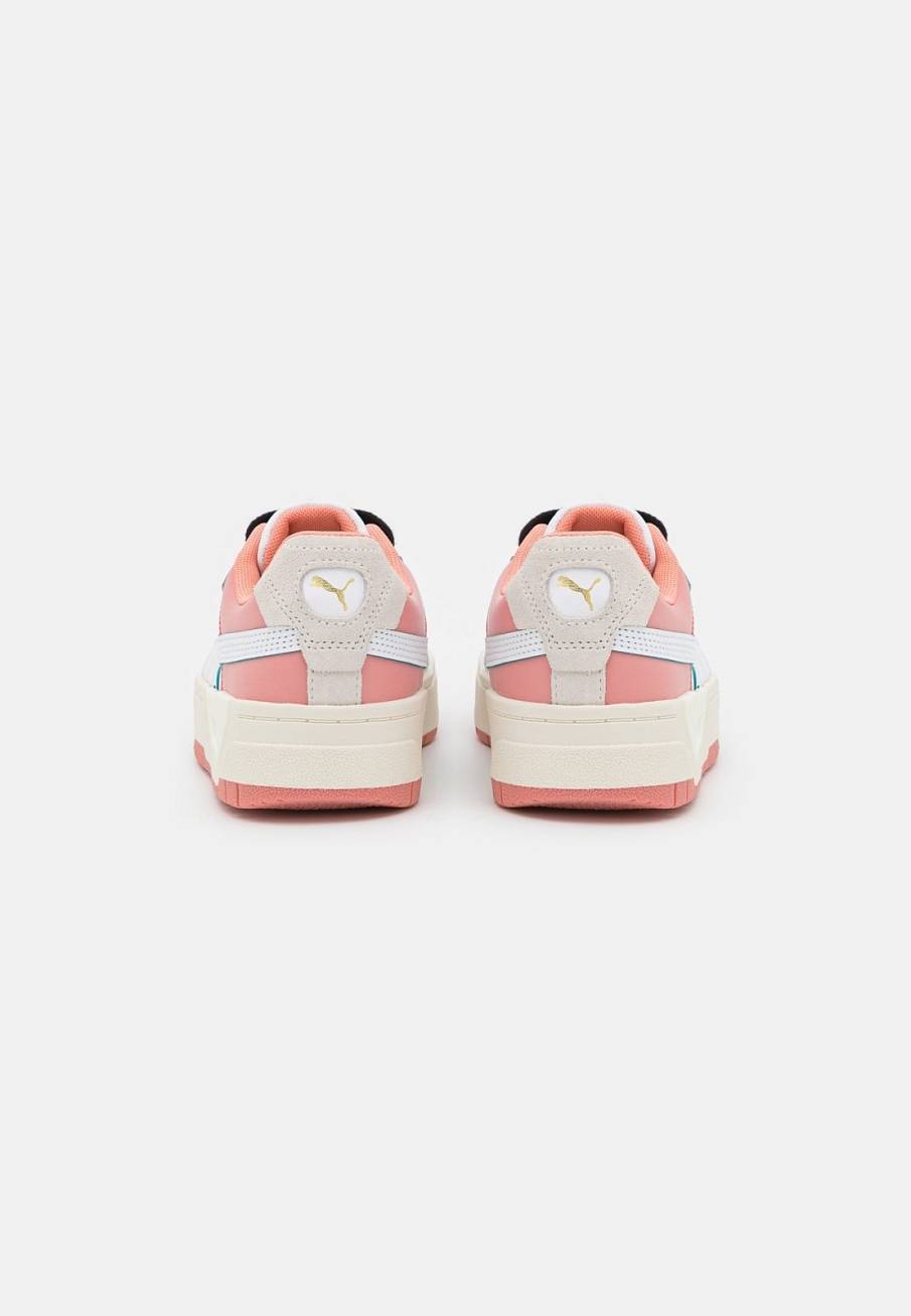 Фото № 4 с приближением к товару «‎Puma Cali Dream Go For »