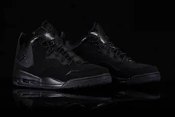 Nike Air Jordan Courtside 23 Triple  - 2