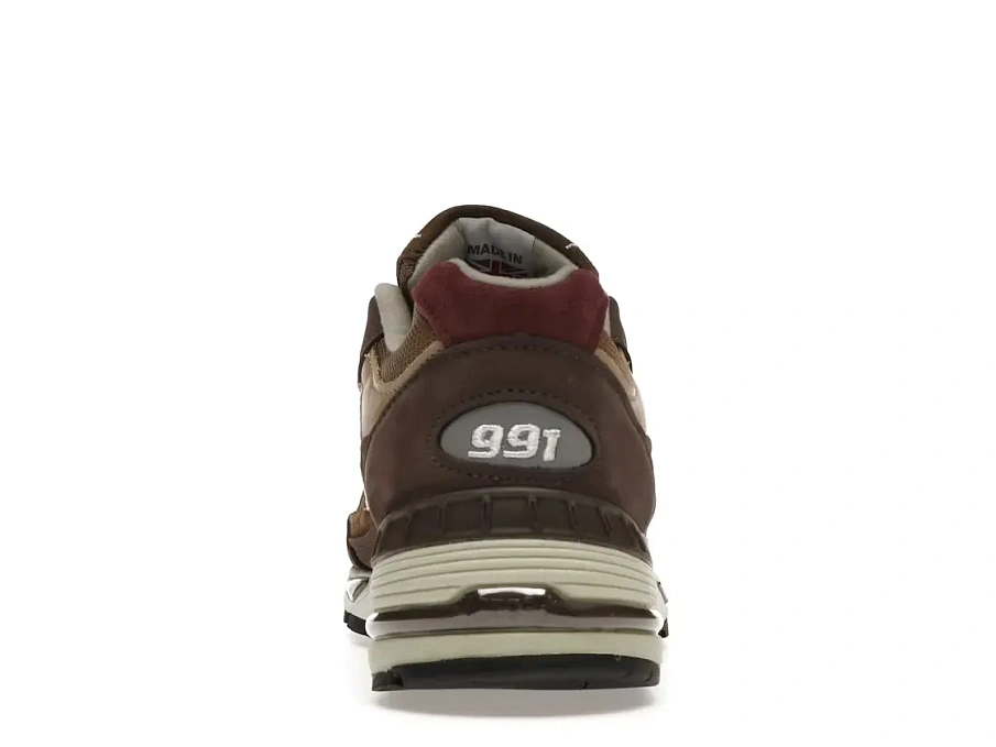 Фото № 4 с приближением к товару «‎New Balance 991»