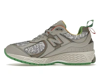 Фото № 3 с приближением к товару «‎New Balance 2002R»