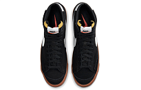 Фото № 4 с приближением к товару «‎Nike Blazer Mid '77 Suede "Black Gum" BlackWhite»