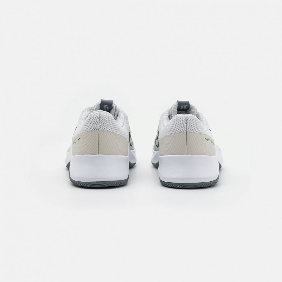 Фото № 3 с приближением к товару «‎Nike MC Trainer 2»