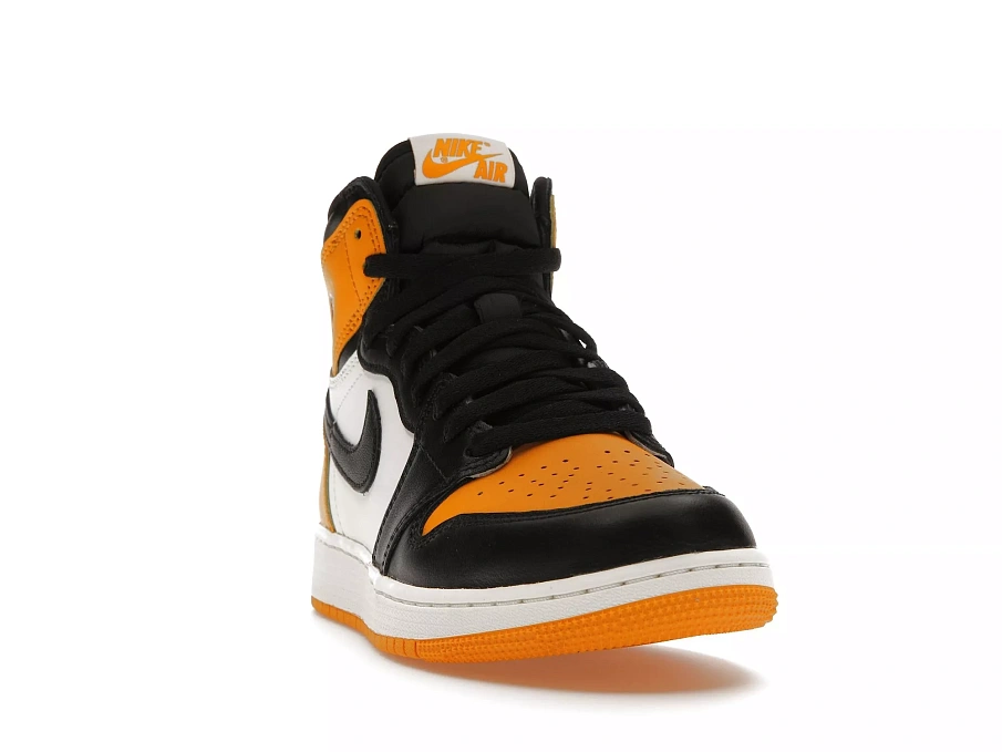 Фото № 1 с приближением к товару «‎Jordan 1 Retro High OG Taxi »