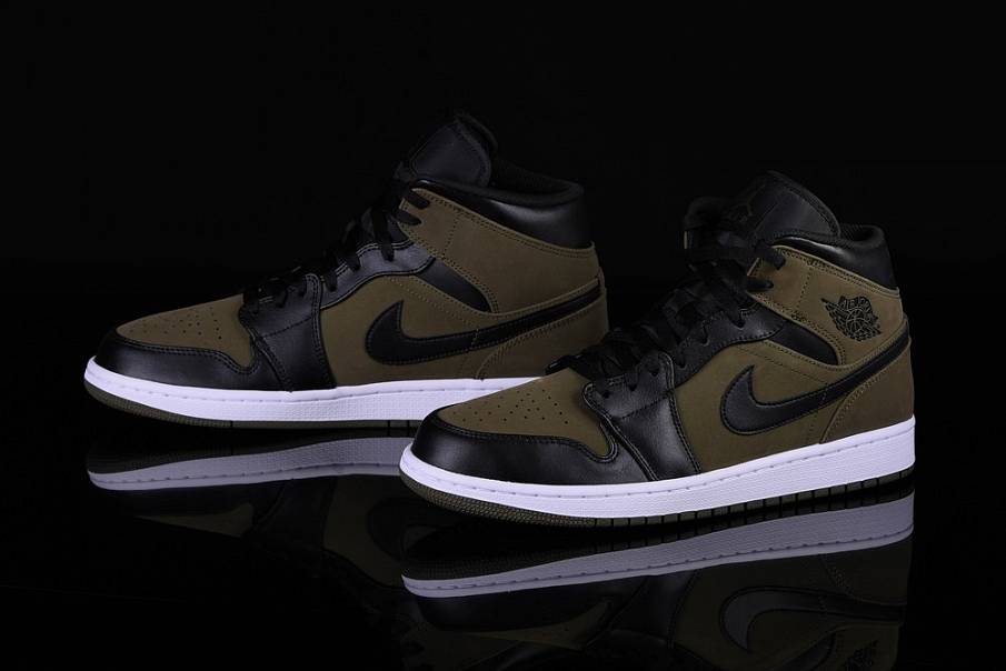 Фото № 2 с приближением к товару «‎Nike Air Jordan 1 Retro Camo »