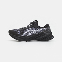 Фото № 3 с приближением к товару «‎Asics Novablast 3»