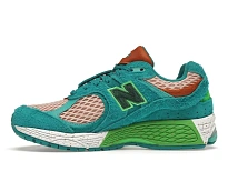 Фото № 3 с приближением к товару «‎New Balance 2002R»