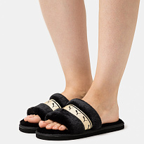 Фото № 2 с приближением к товару «‎Puma Fluff»