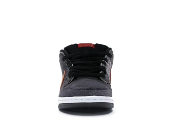 Nike SB Dunk Low Beijing Metallic Gold - 2