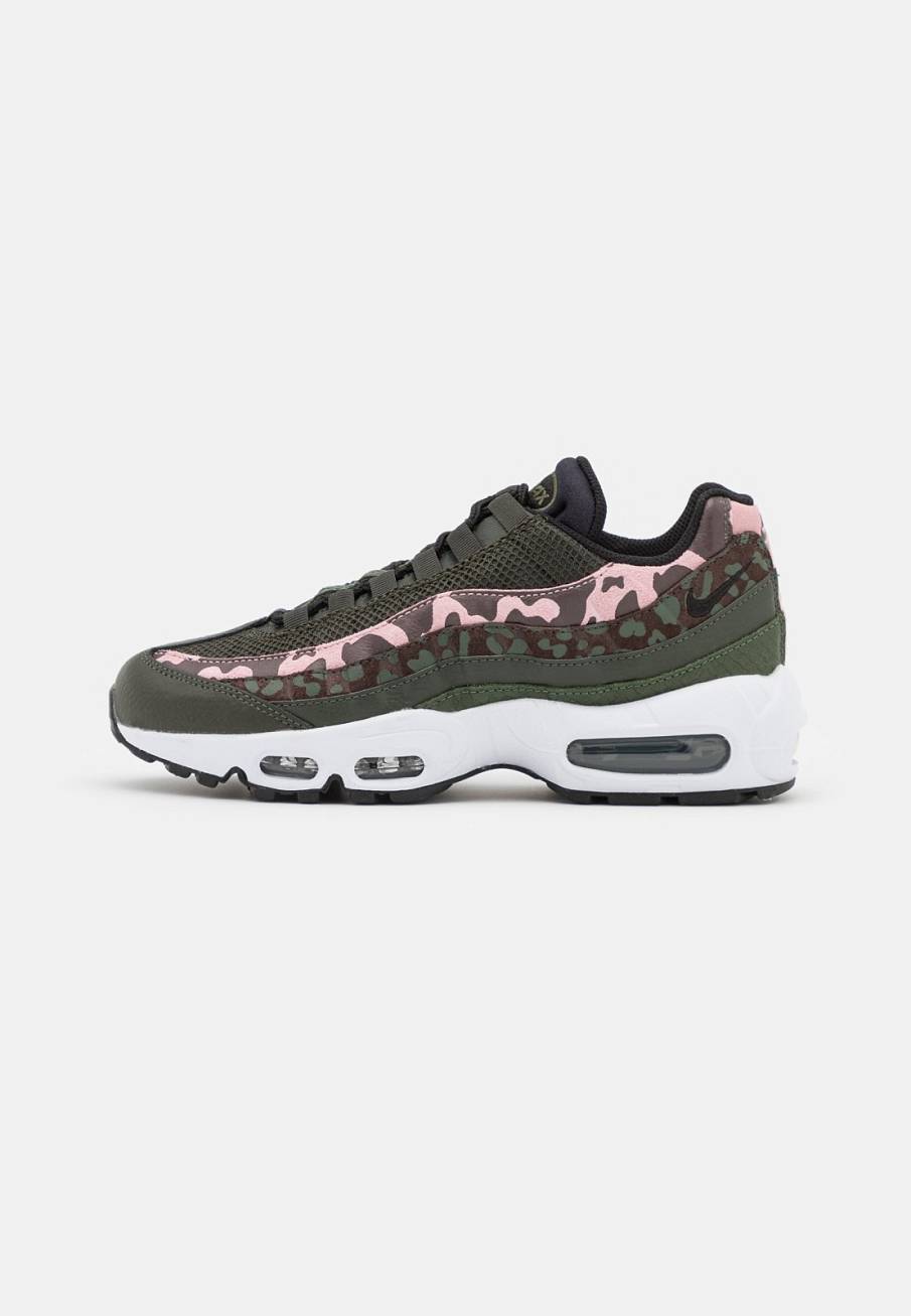 Фото № 1 с приближением к товару «‎Nike Air Max 95 »