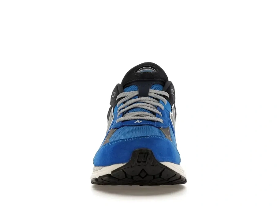 Фото № 2 с приближением к товару «‎New Balance 2002R»