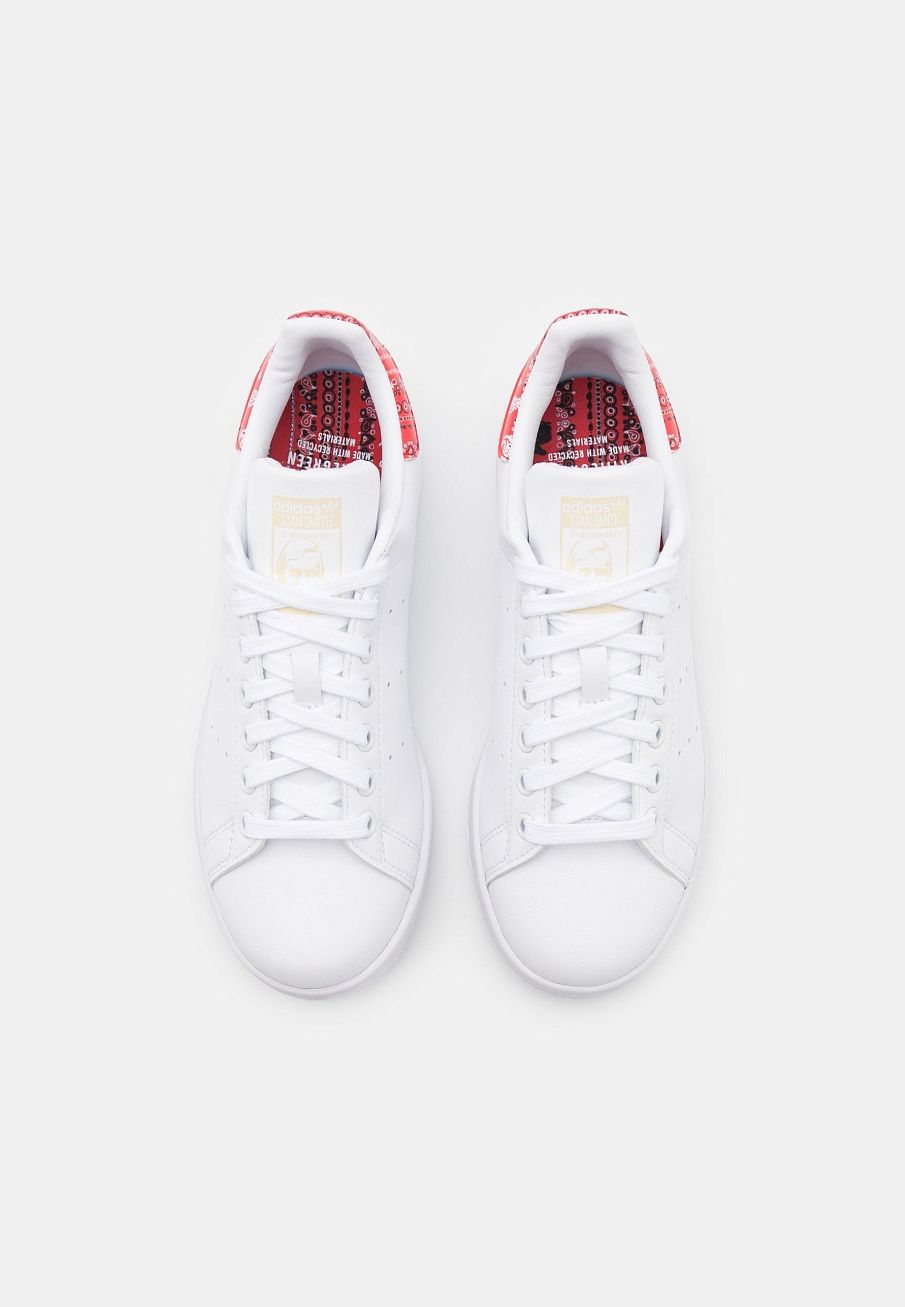 Фото № 5 с приближением к товару «‎Adidas Stan Smith »