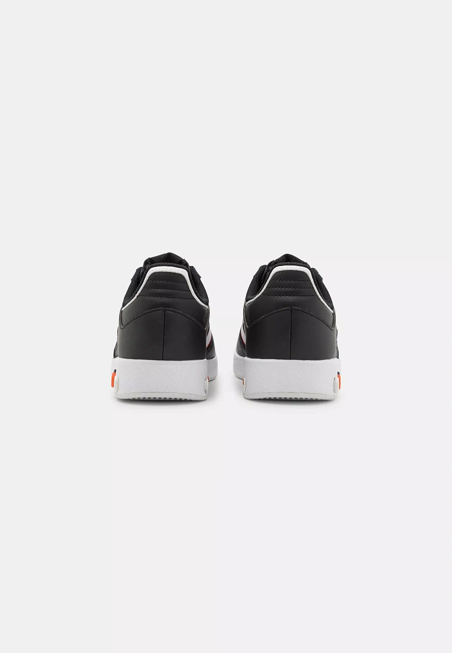 Фото № 2 с приближением к товару «‎G.S. COURT UNISEX»