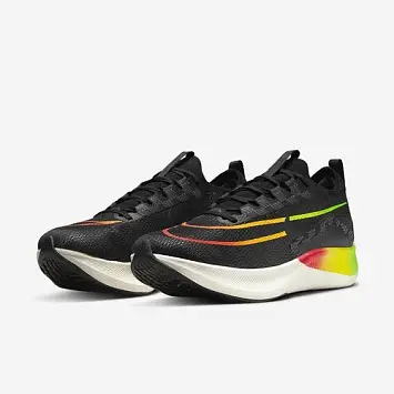 Nike Zoom Fly 4 - 4