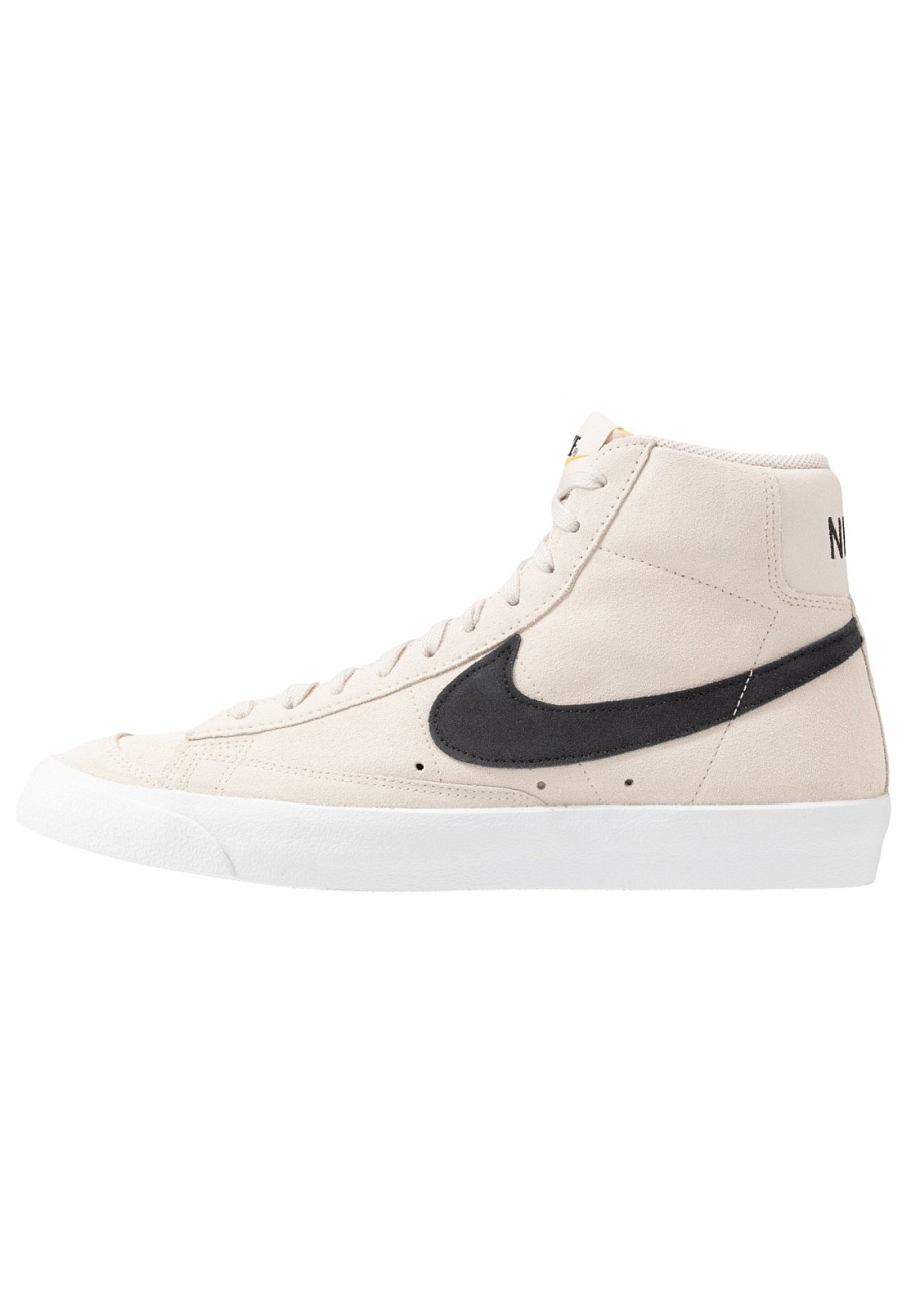 Фото № 1 с приближением к товару «‎Nike Blazer 77 »