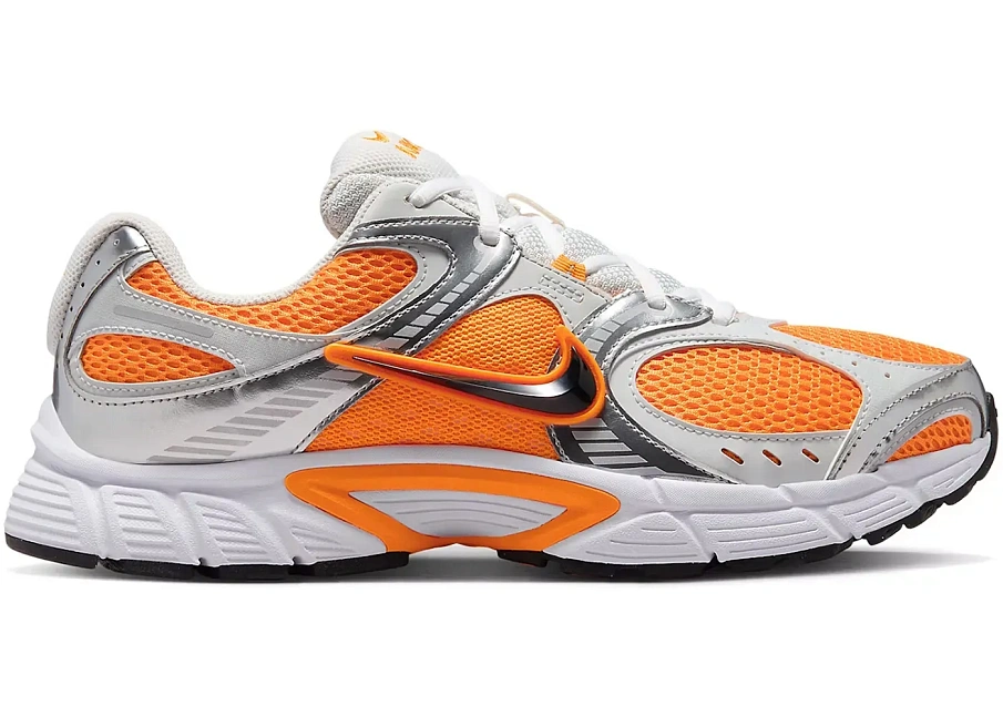 Фото № 1 с приближением к товару «‎Nike V5 RNR»