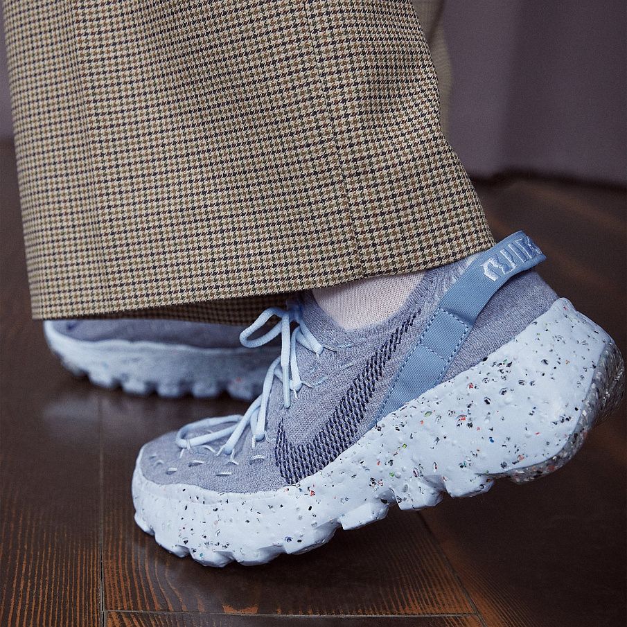 Фото № 3 с приближением к товару «‎Nike Space Hippie »