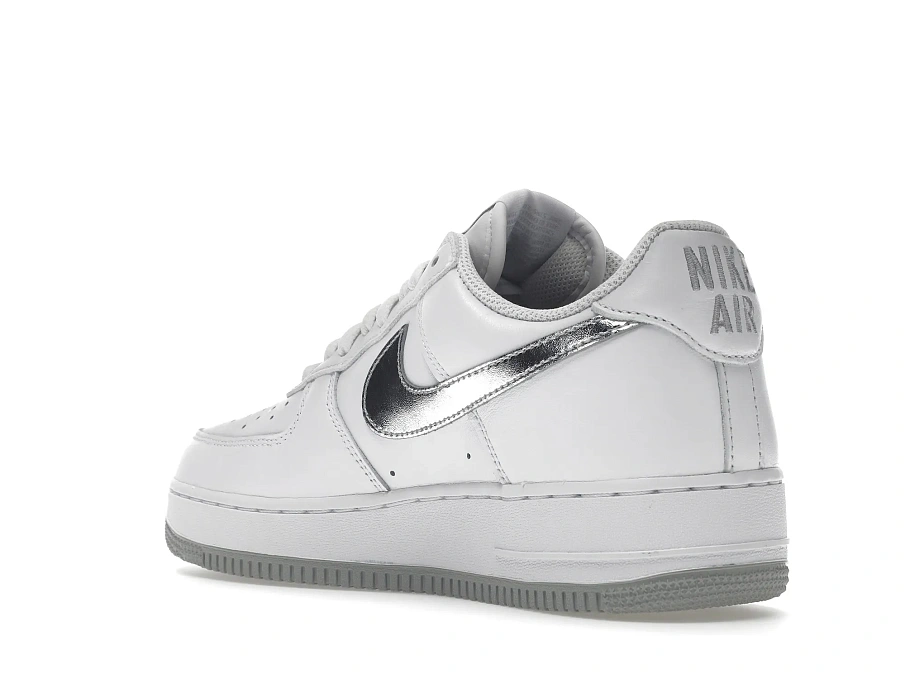 Фото № 6 с приближением к товару «‎Nike Air Force 1 07 Low Color of the Month White Metallic Silver»
