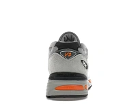 Фото № 4 с приближением к товару «‎New Balance 991v2»