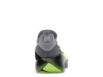 Nike LeBron TR 1 - 4